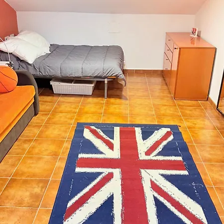 Charming In Alcal De La Selva, Spain 3* 塞尔瓦堡